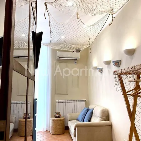 Caprese Experience - Light Blu - Dante Apartment *